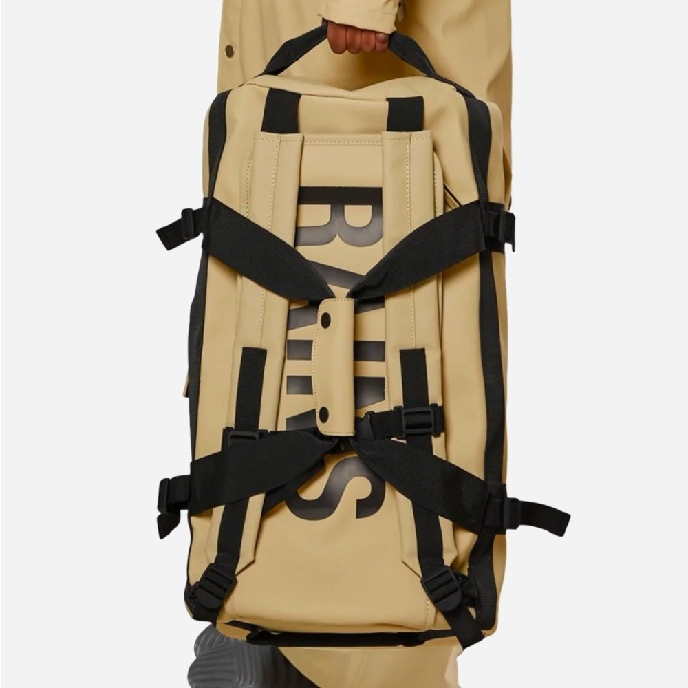 Rains Duffel Bag Backpack Sand